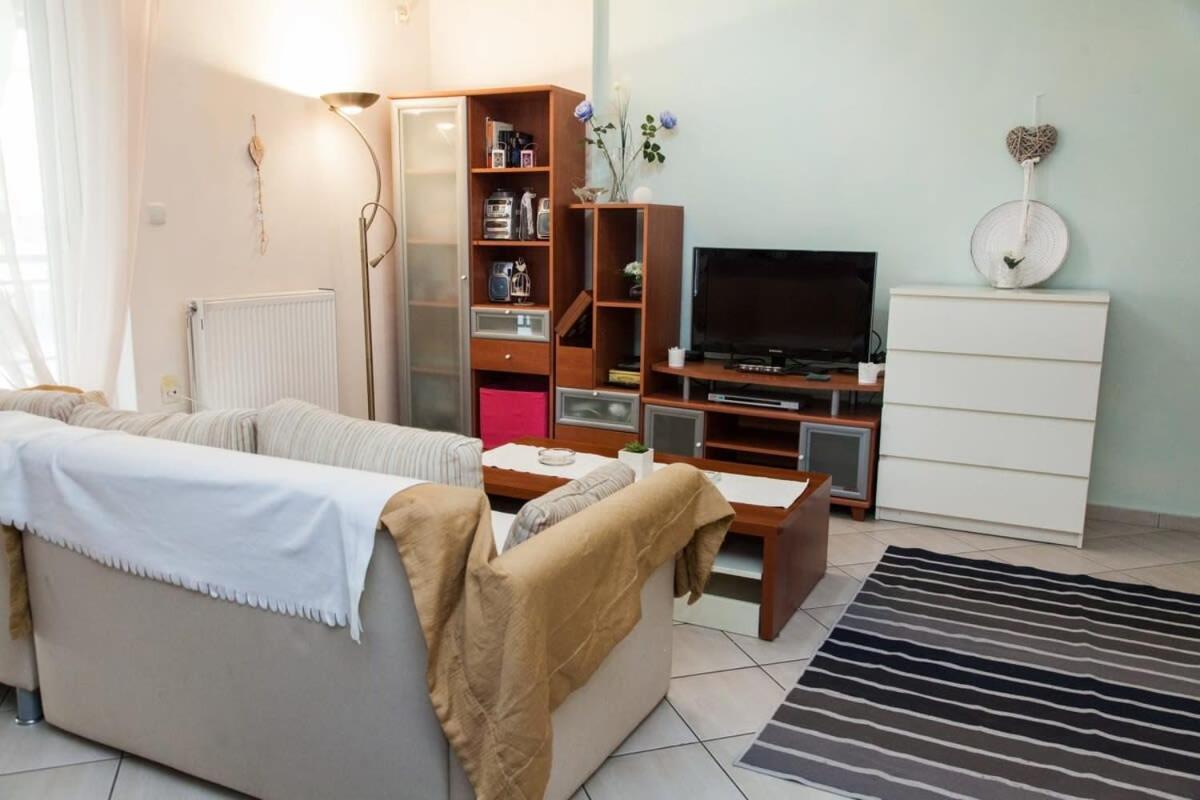 Lovely Apt In Peristeri Ateny Zewnętrze zdjęcie