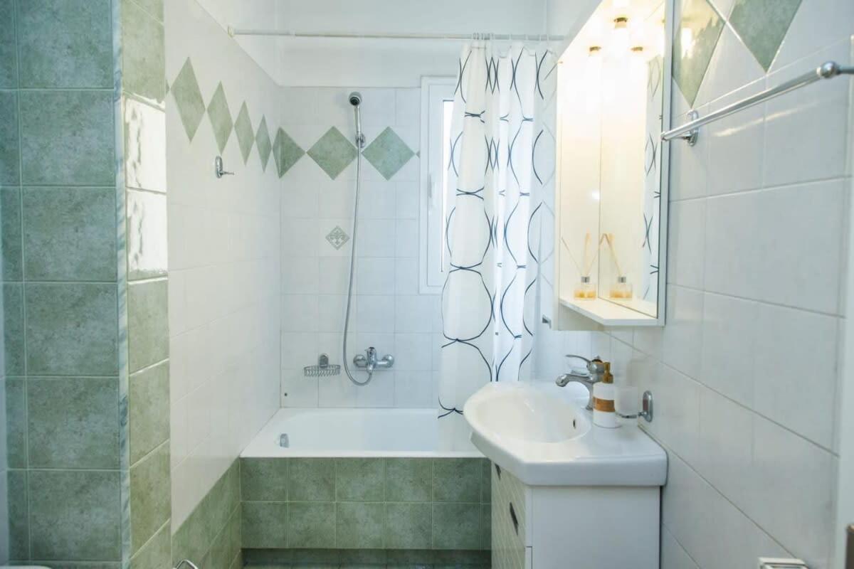 Lovely Apt In Peristeri Ateny Zewnętrze zdjęcie