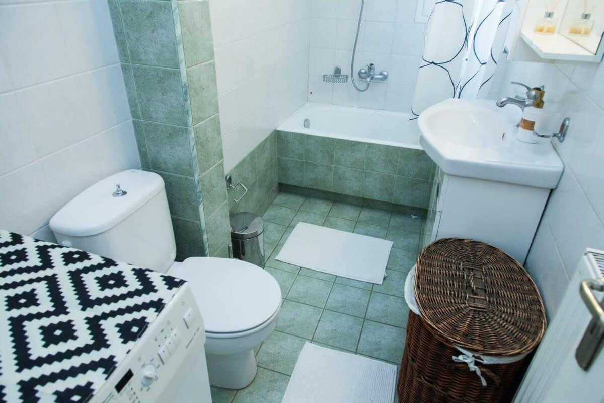 Lovely Apt In Peristeri Ateny Zewnętrze zdjęcie